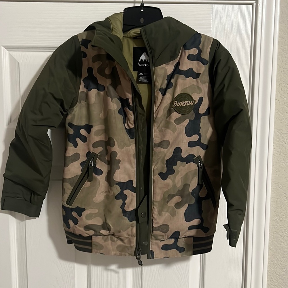 Burton Boys Game Day Snow Jacket - Size XS
